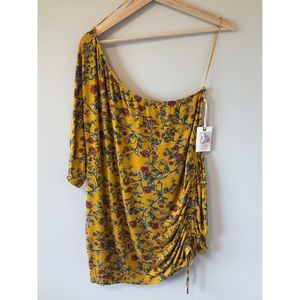 NWT Maternity Off-Shoulder Top